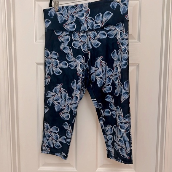 Champion flowered crop leggings XXL - Picture 1 of 3